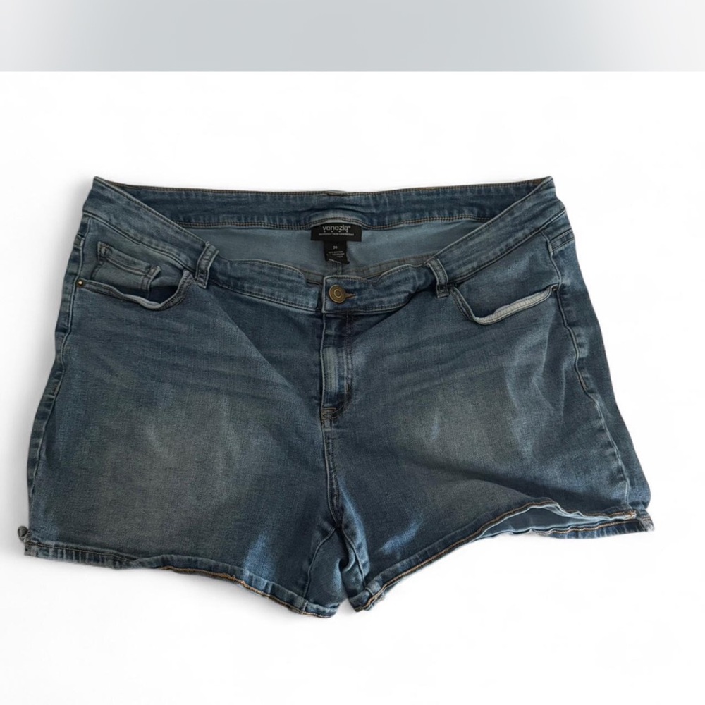 Venezia Denim Blue Women’s Casual Shorts
